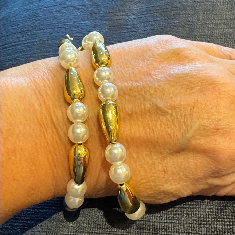 Treasure Jewels “Pearl Serenade” Gold-Toned and Faux Pearl Beaded Necklace - Picture 4 of 4